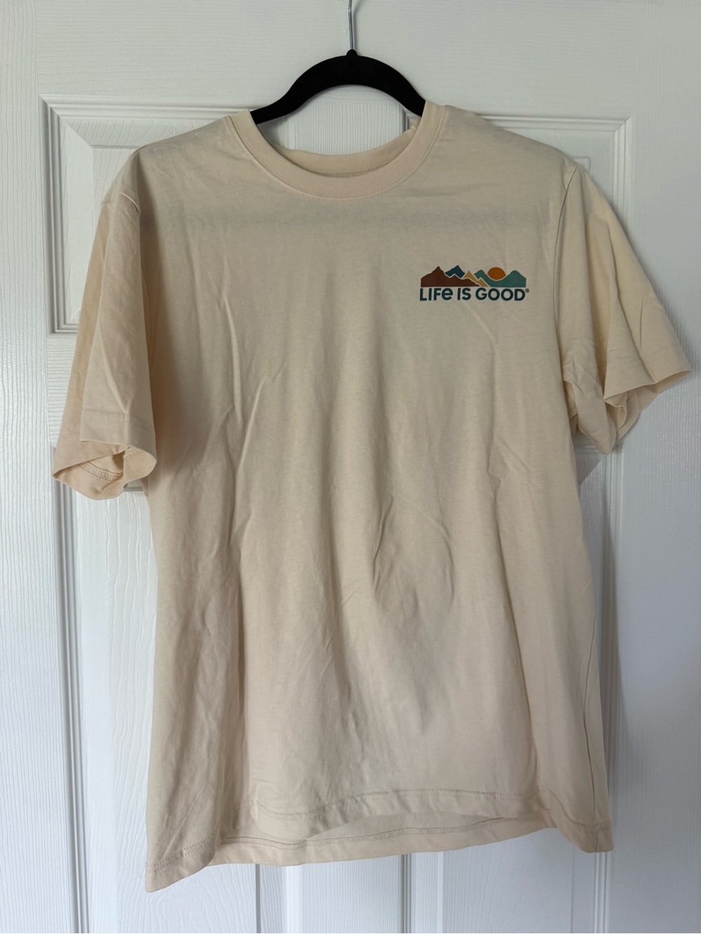 Life Is Good Men's Beige Graphic Short Sleeve Tee